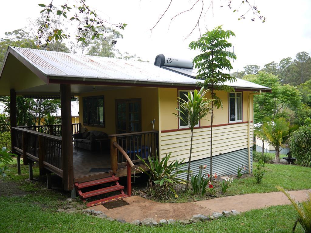 Teretre Cabins Nimbin Villa Bagian luar foto