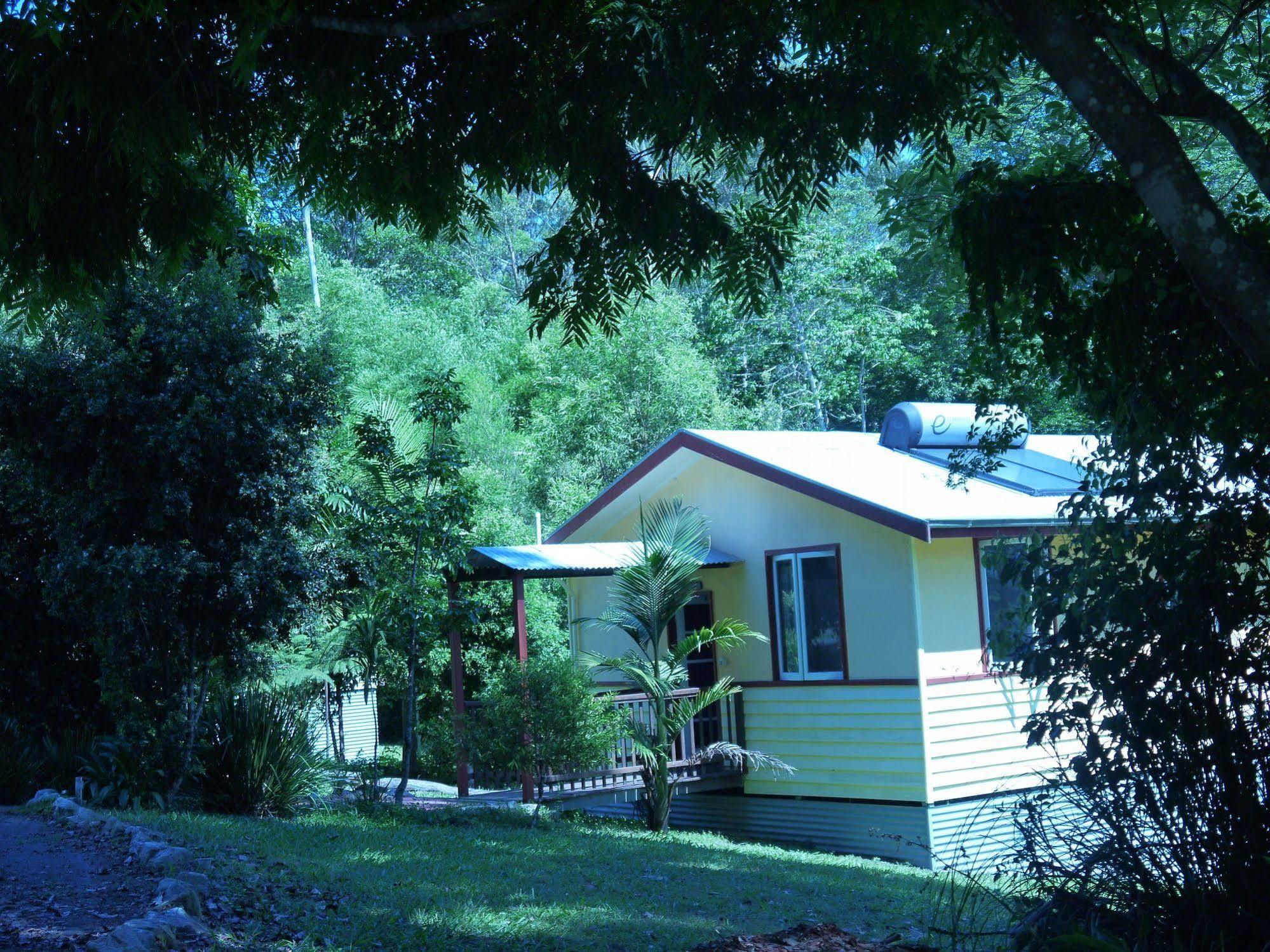 Teretre Cabins Nimbin Villa Bagian luar foto