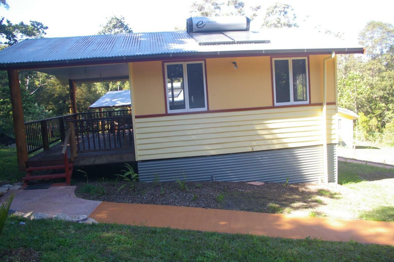 Teretre Cabins Nimbin Villa Bagian luar foto